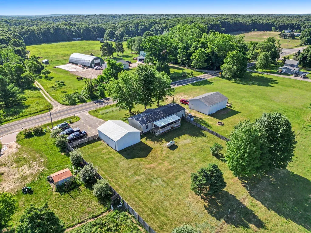8691 S Elm Avenue Croton Township MI 49337