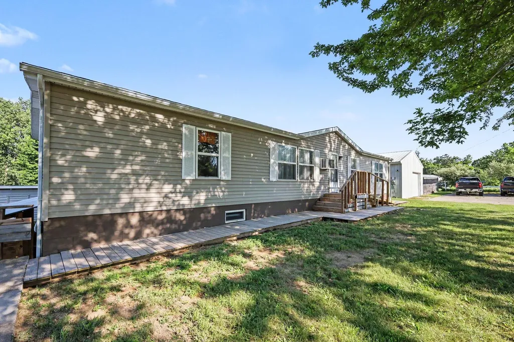 8691 S Elm Avenue Croton Township MI 49337