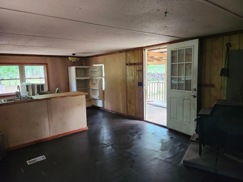 7614 Co Road 646 Rogers Township MI 49779