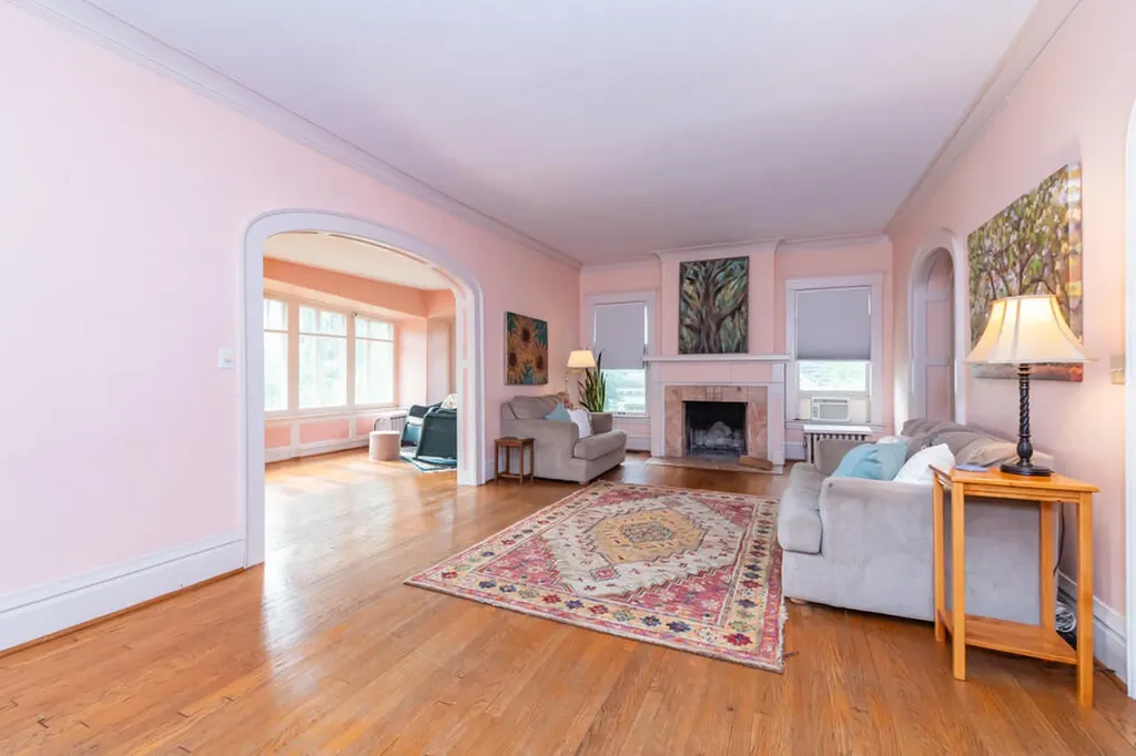 119 Prairie Avenue Kalamazoo City MI 49006