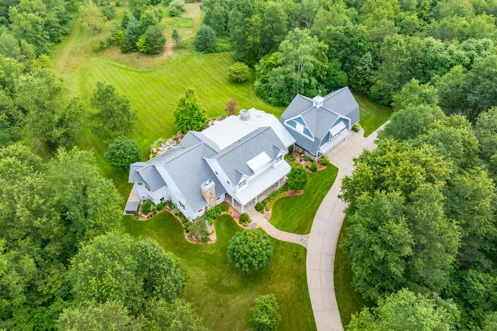 10030 W Rs Avenue Texas Charter Township MI 49071