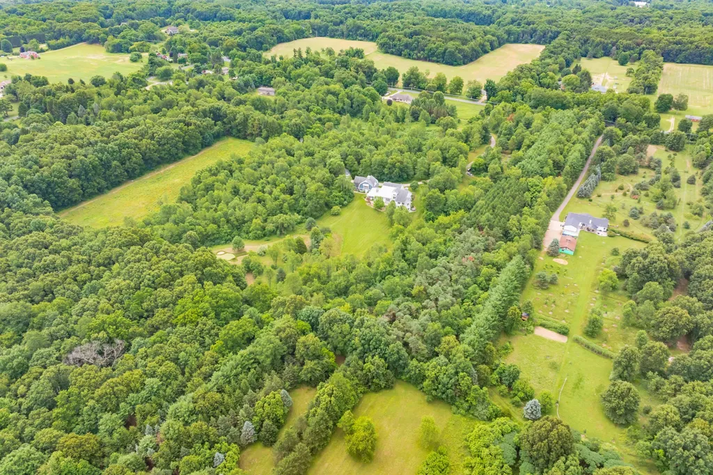 10030 W Rs Avenue Texas Charter Township MI 49071