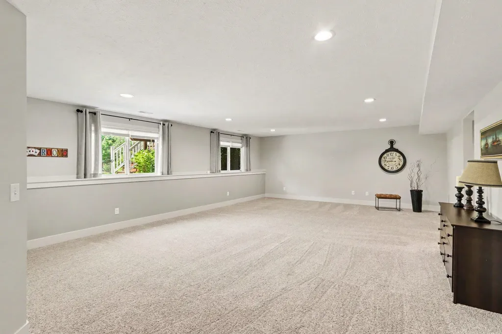 56512 Terra Vista Boulevard Mattawan Village MI 49071