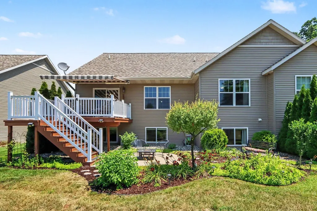 56512 Terra Vista Boulevard Mattawan Village MI 49071