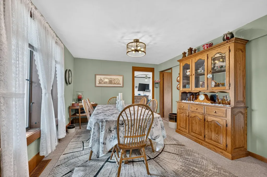 2871 River Road Hastings Charter Township MI 49058
