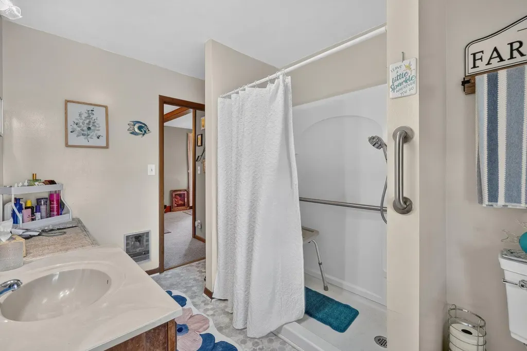 2871 River Road Hastings Charter Township MI 49058