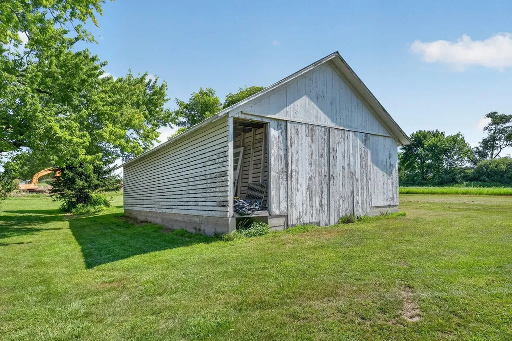 2871 River Road Hastings Charter Township MI 49058