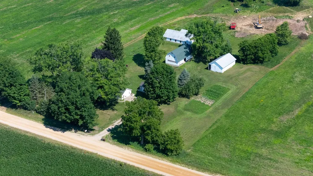 2871 River Road Hastings Charter Township MI 49058