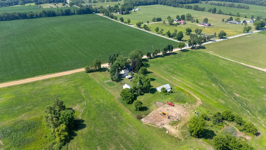 2871 River Road Hastings Charter Township MI 49058