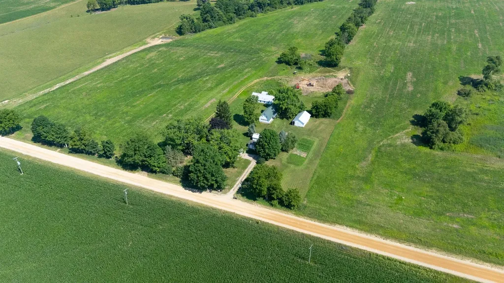 2871 River Road Hastings Charter Township MI 49058