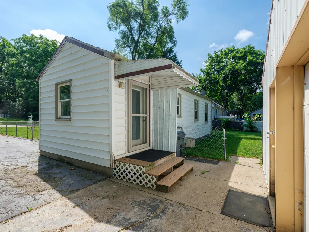 600 Azuba Avenue Comstock Charter Township MI 49048