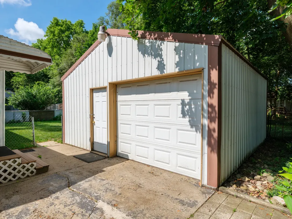600 Azuba Avenue Comstock Charter Township MI 49048