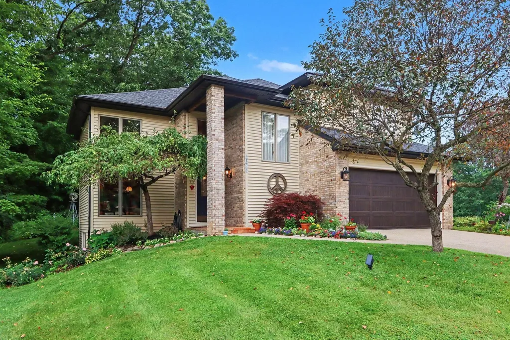 2573 Ramblewood Drive Oshtemo Charter Township MI 49009