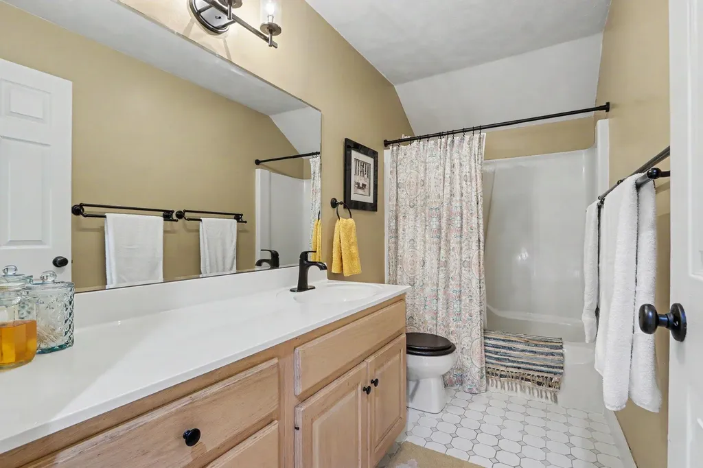 2573 Ramblewood Drive Oshtemo Charter Township MI 49009