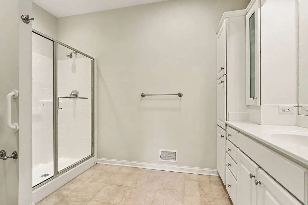 2600 West Port Drive Oshtemo Charter Township MI 49009