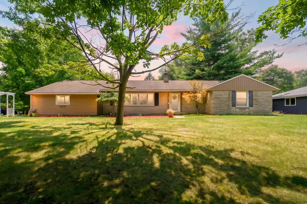 2805 Winchell Avenue Kalamazoo City MI 49008