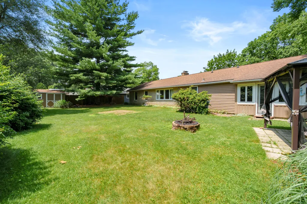 2805 Winchell Avenue Kalamazoo City MI 49008