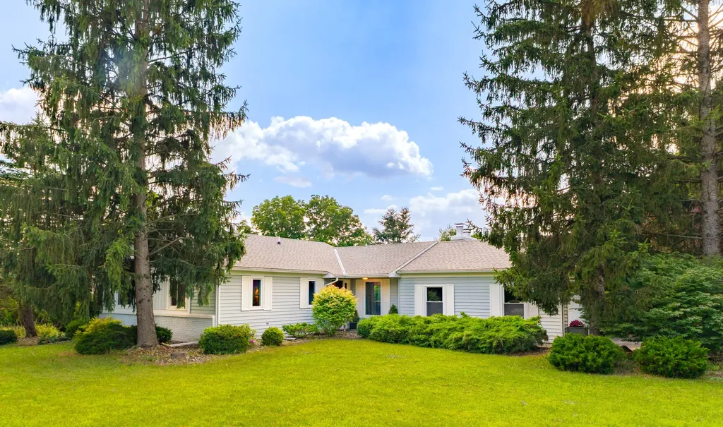 22035 Territorial Way Antwerp Township MI 49071