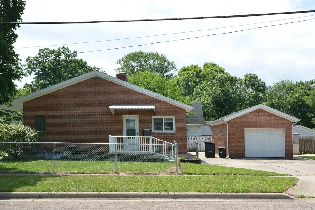 141 Chestnut Street Battle Creek City MI 49017