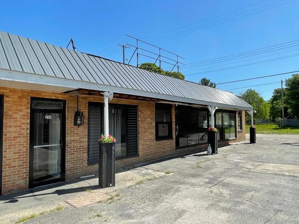 210 E Colby Street Whitehall City MI 49461