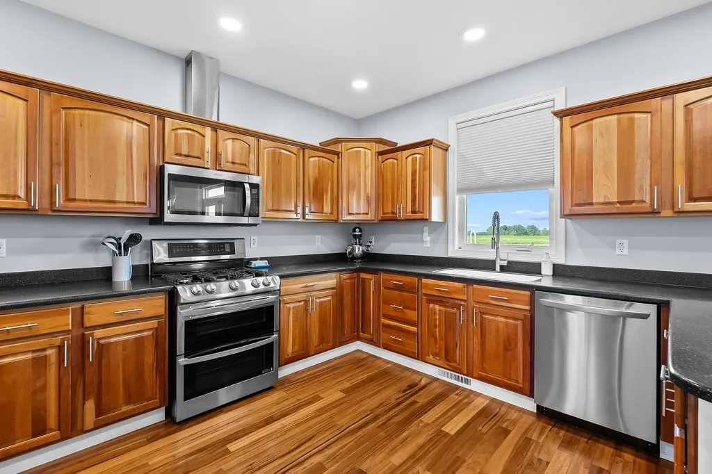 52075 45th Street Paw Paw Township MI 49079