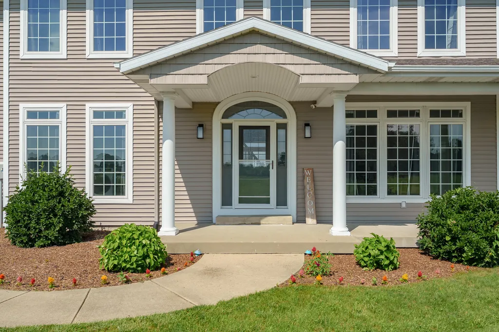 52075 45th Street Paw Paw Township MI 49079