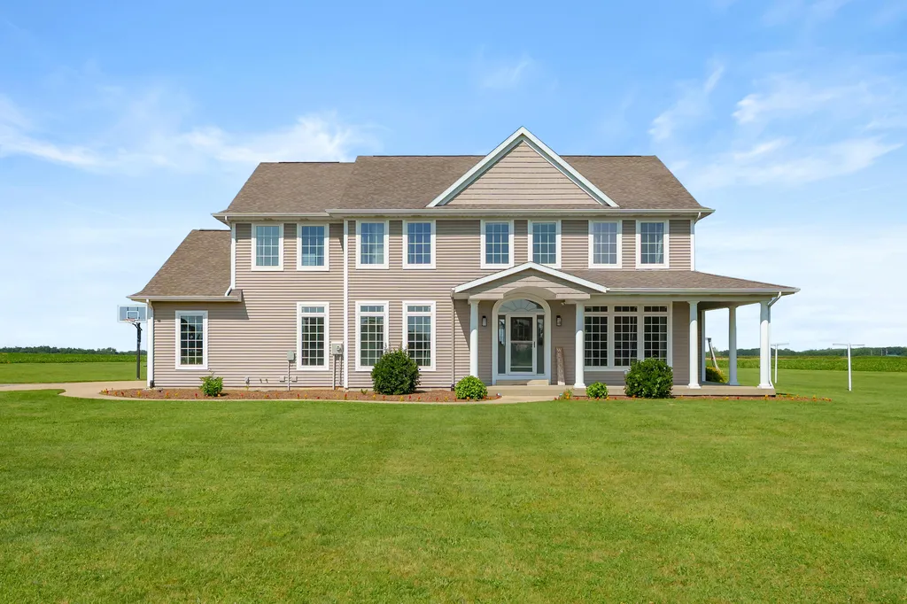 52075 45th Street Paw Paw Township MI 49079