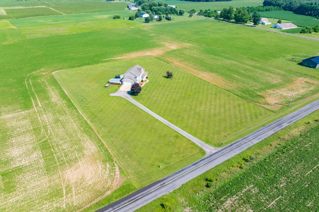52075 45th Street Paw Paw Township MI 49079