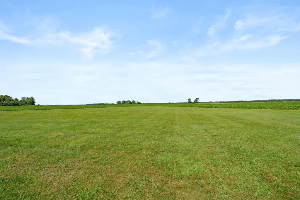 52075 45th Street Paw Paw Township MI 49079