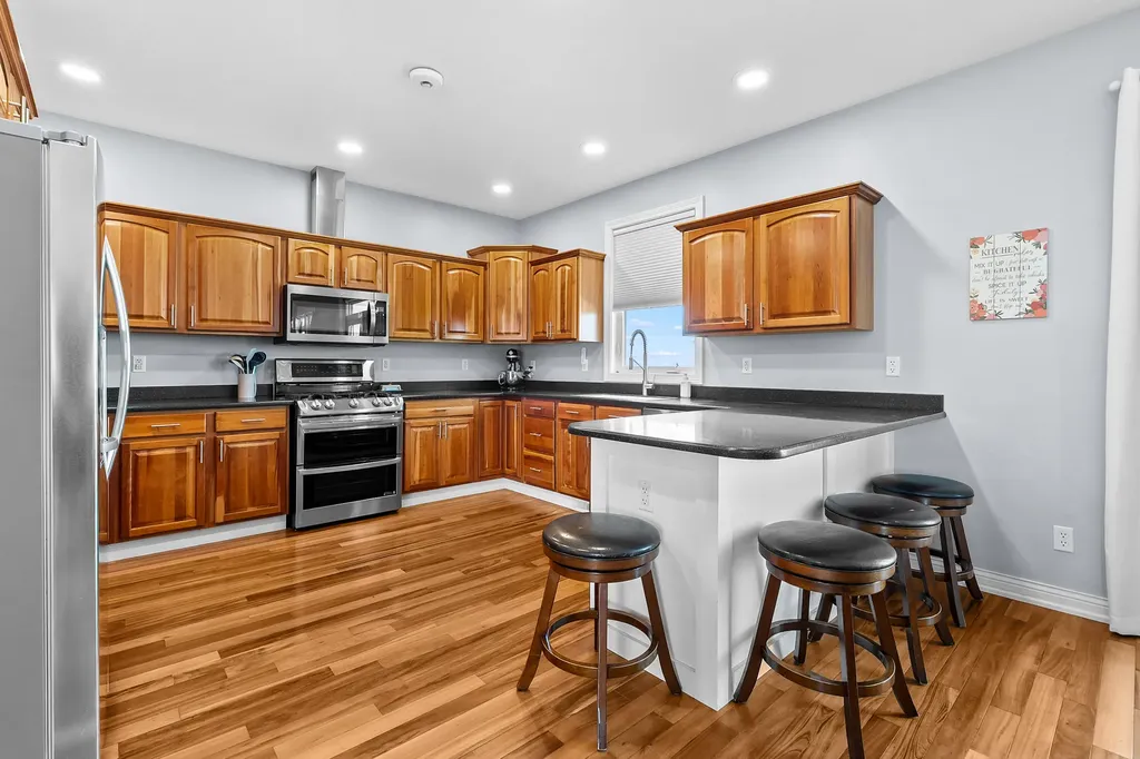 52075 45th Street Paw Paw Township MI 49079