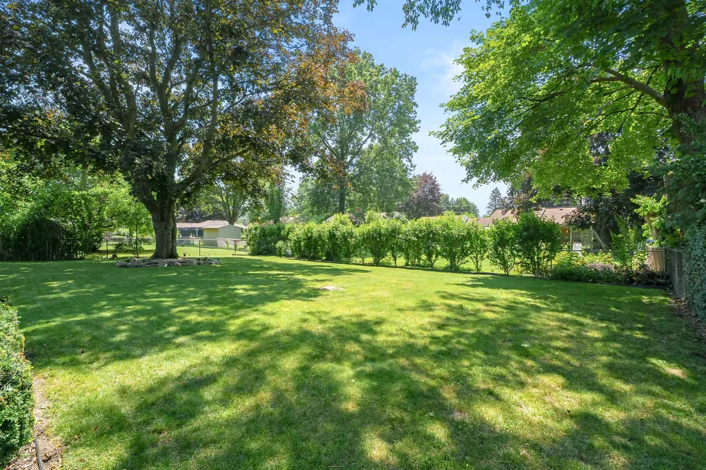 3225 Cranbrook Avenue Kalamazoo Charter Township MI 49006