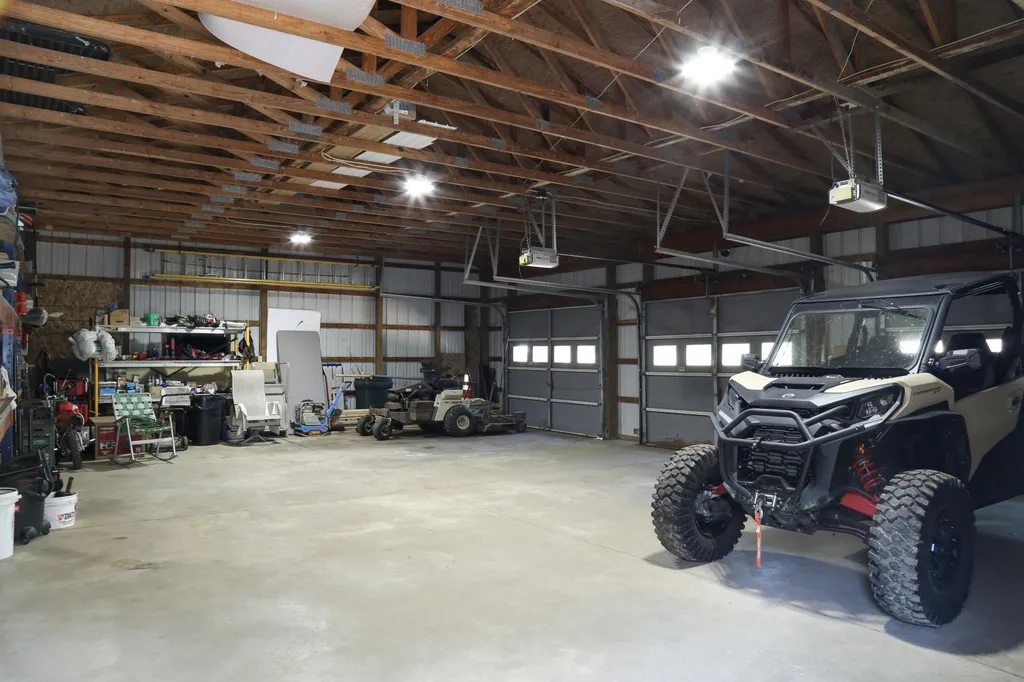 10797 E T Avenue Pavilion Township MI 49088