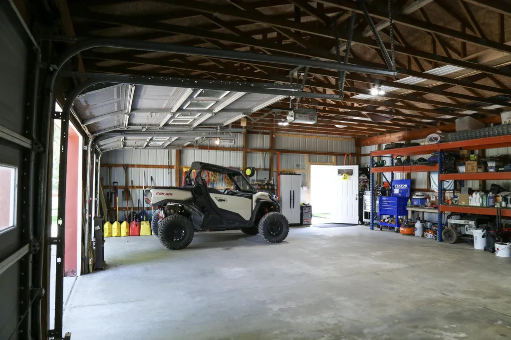 10797 E T Avenue Pavilion Township MI 49088