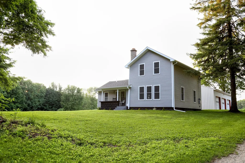 10797 E T Avenue Pavilion Township MI 49088