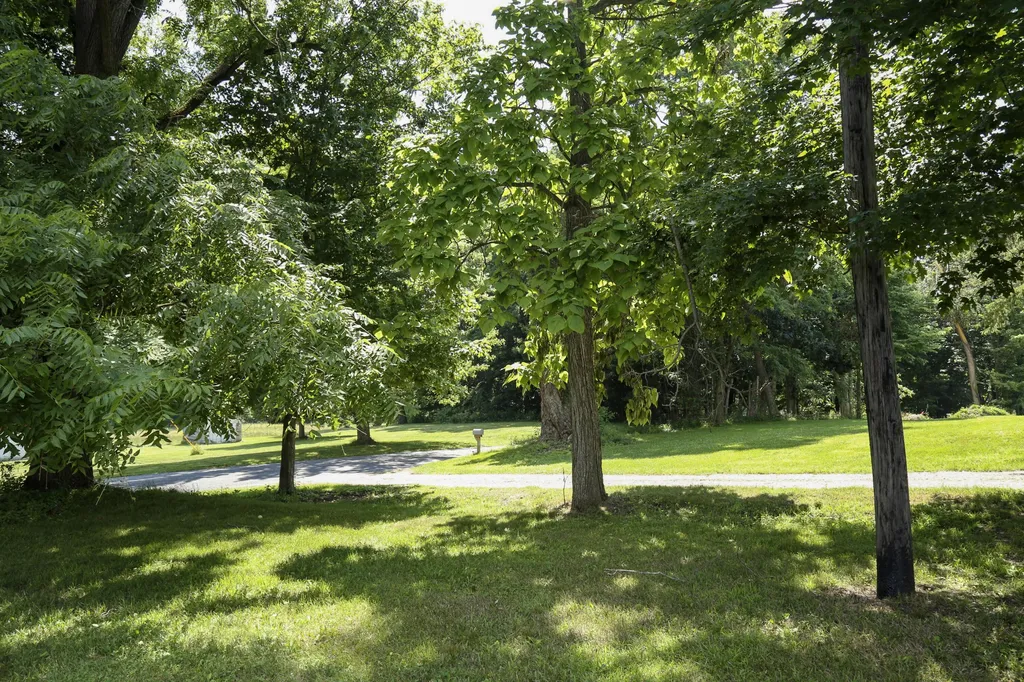 10797 E T Avenue Pavilion Township MI 49088