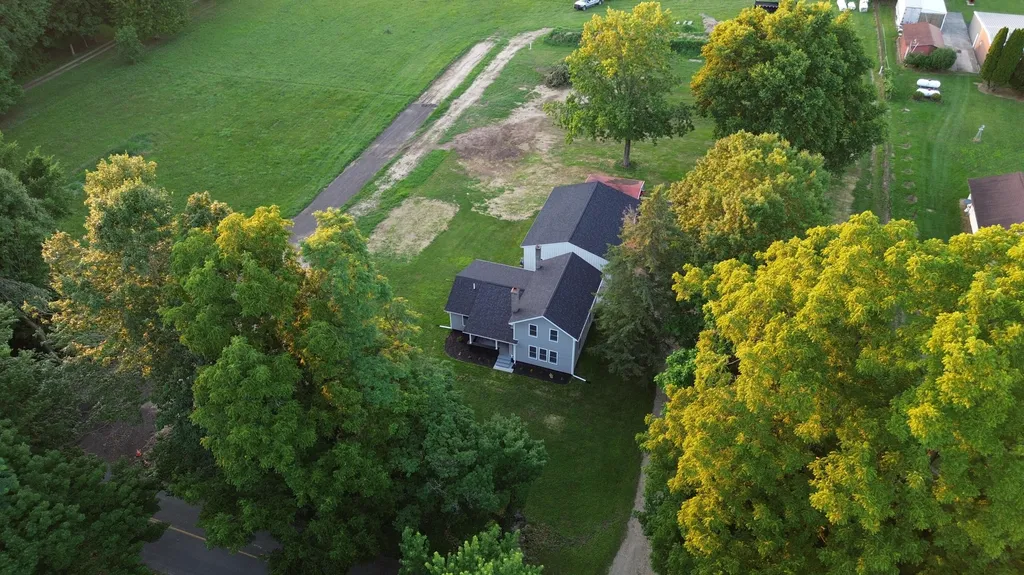 10797 E T Avenue Pavilion Township MI 49088