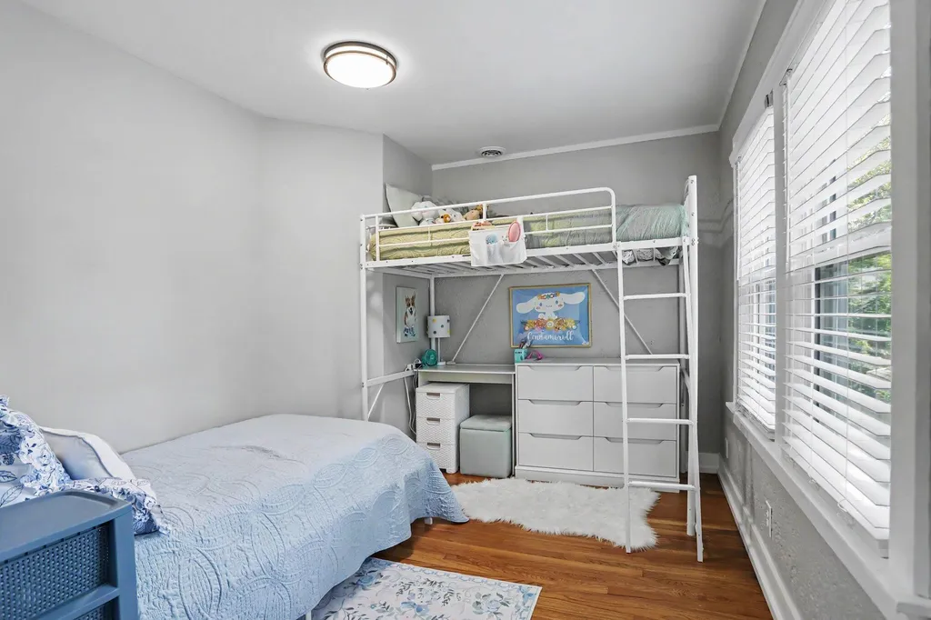 1310 Vassar Drive Kalamazoo City MI 49001