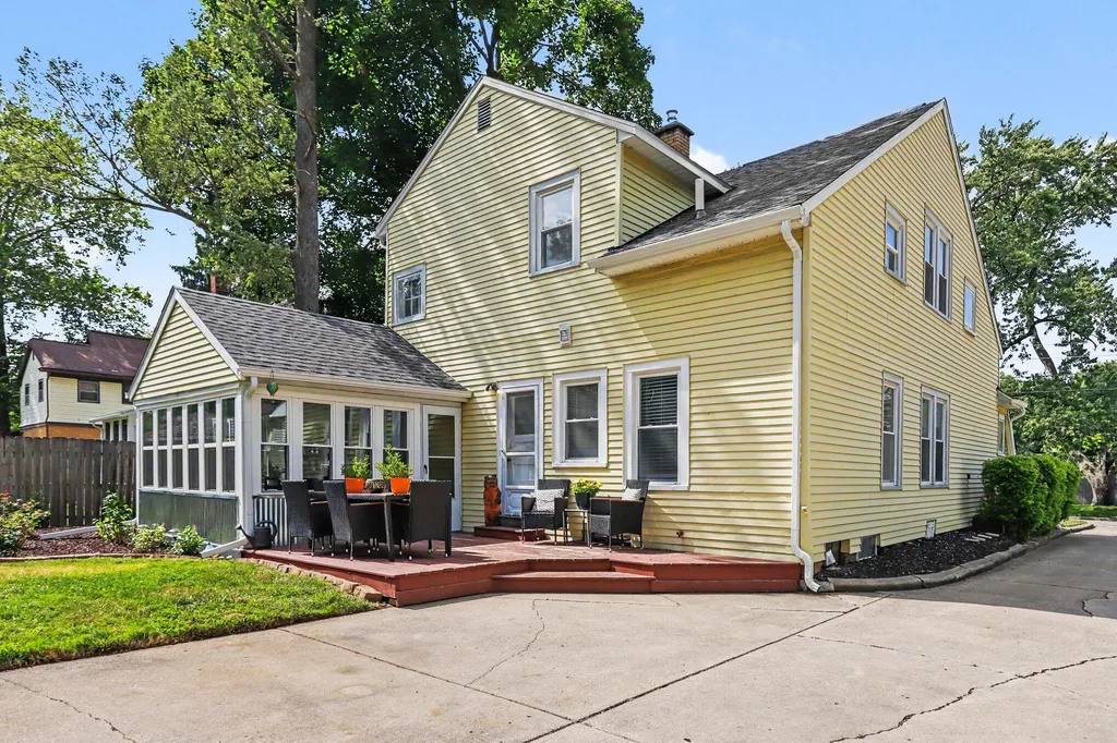 1310 Vassar Drive Kalamazoo City MI 49001