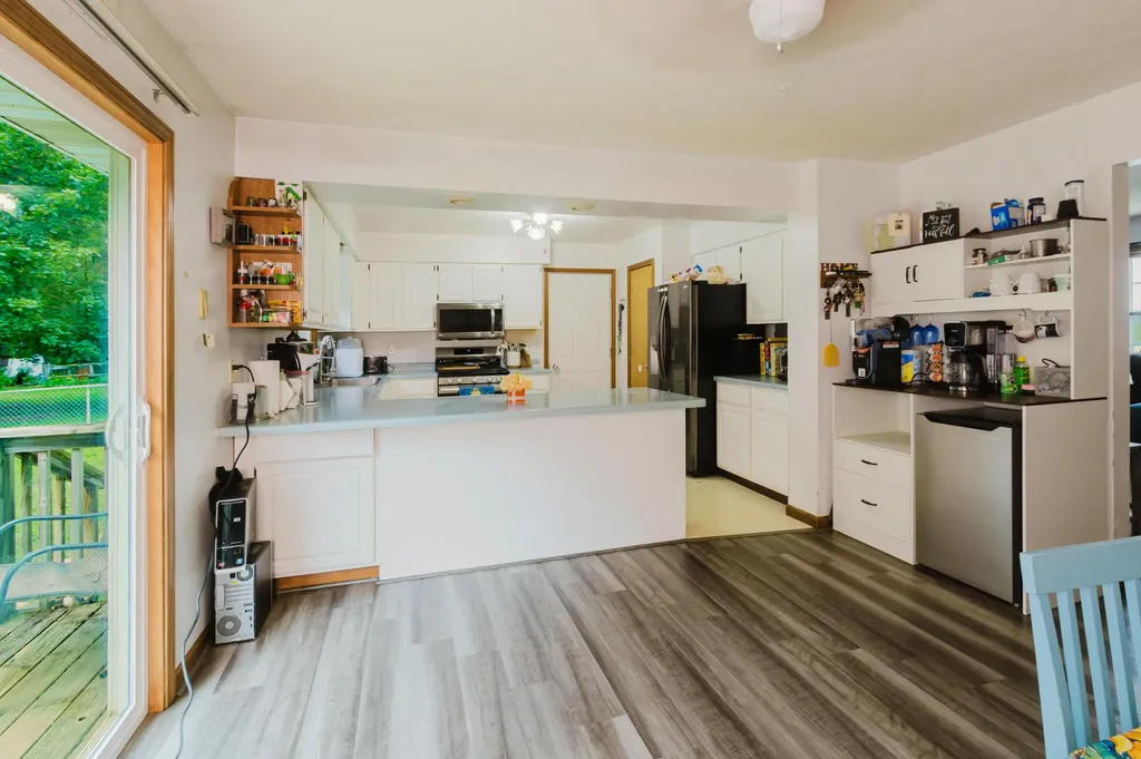 51104 Silver Street Park Township MI 49093