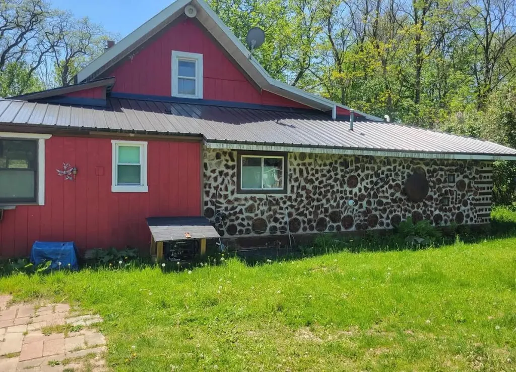 4660 E Beyer Road Sherman Township MI 49410