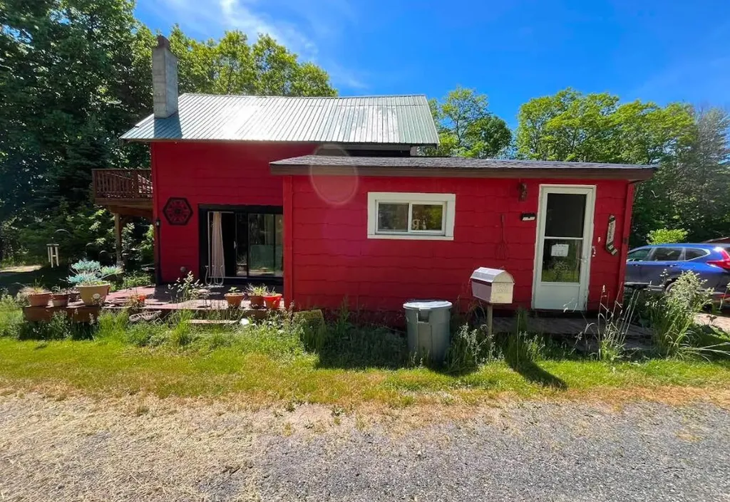 4660 E Beyer Road Sherman Township MI 49410