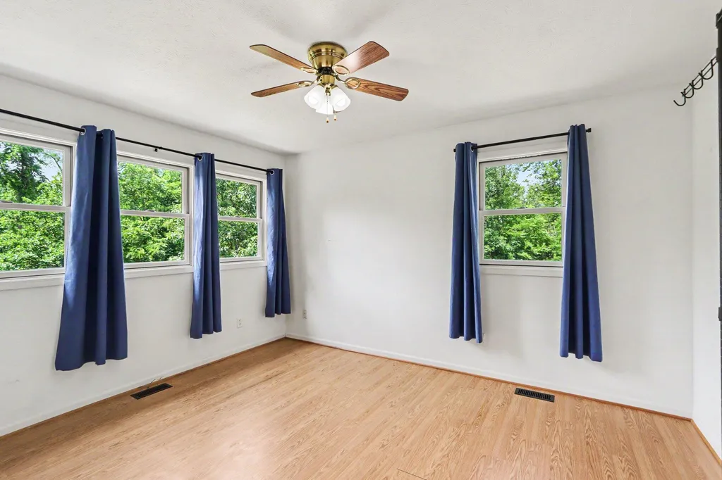40305 14th Avenue Bloomingdale Township MI 49026