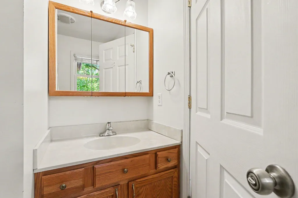 40305 14th Avenue Bloomingdale Township MI 49026