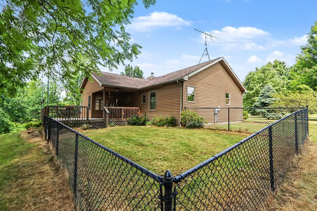 40305 14th Avenue Bloomingdale Township MI 49026