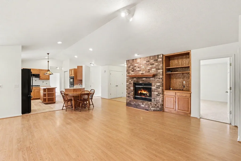 40305 14th Avenue Bloomingdale Township MI 49026