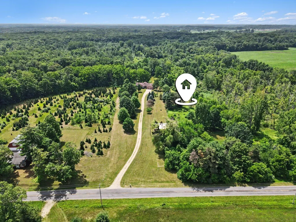 40305 14th Avenue Bloomingdale Township MI 49026