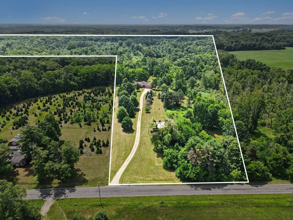 40305 14th Avenue Bloomingdale Township MI 49026