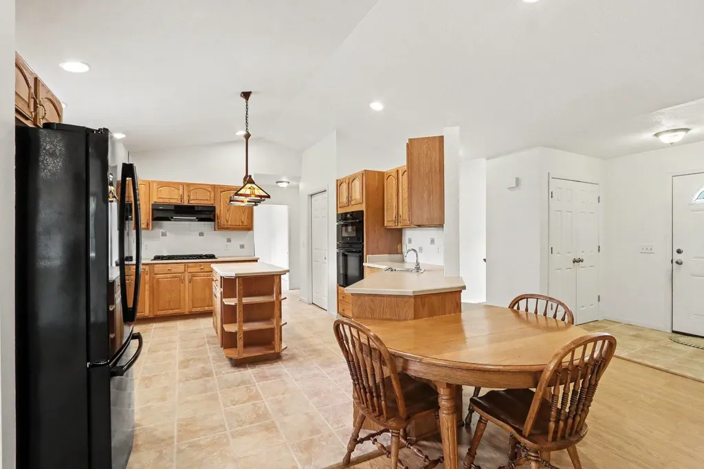 40305 14th Avenue Bloomingdale Township MI 49026