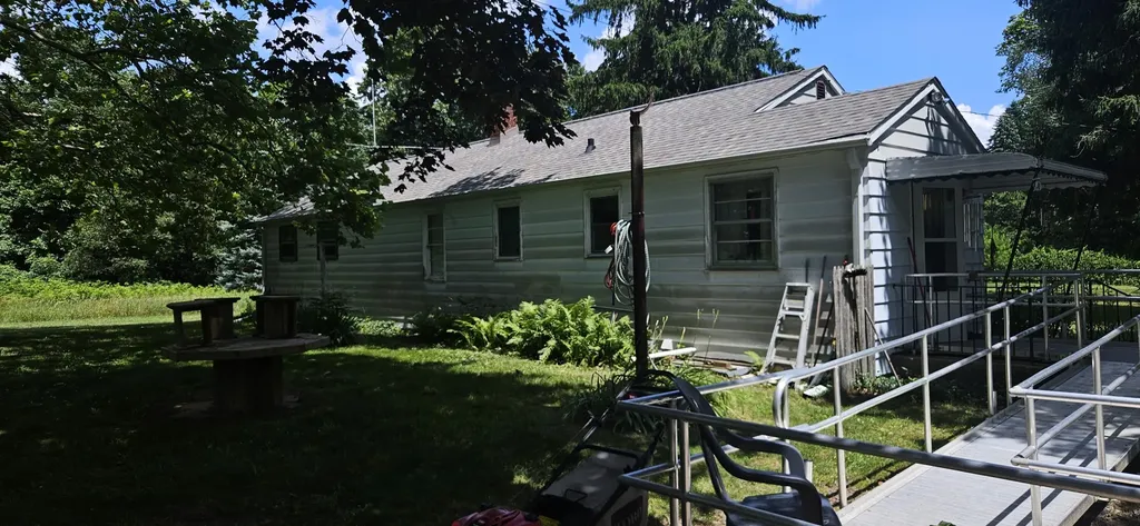 2335 N 33rd Street Comstock Charter Township MI 49053