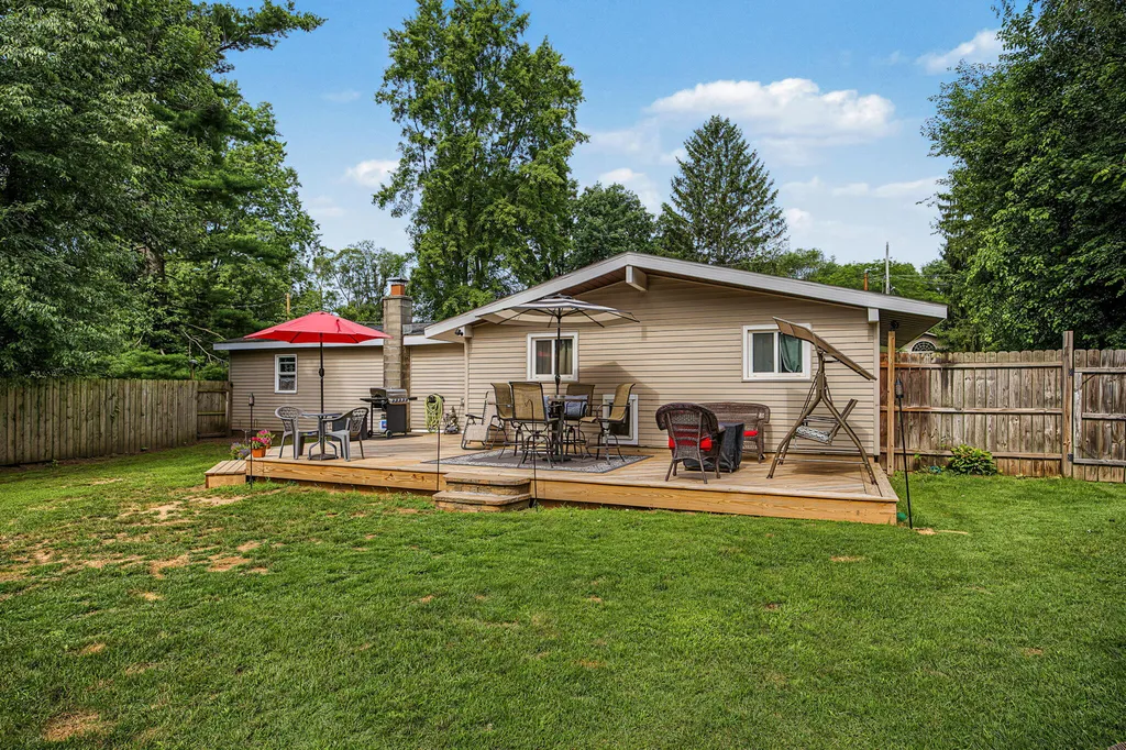 132 Jane Street Emmett Charter Township MI 49014